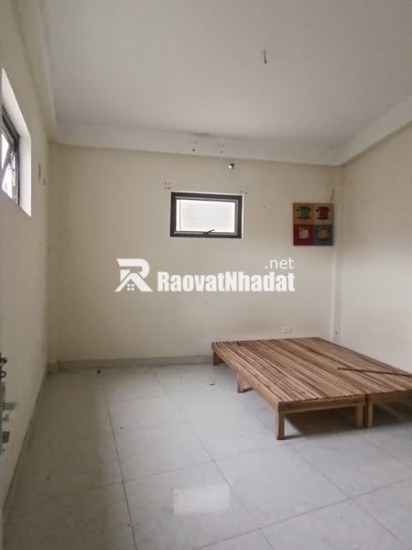 Bán nhà riêng dòng tiền Phố Linh Quang 5 tầng, 40m2, 8 ngủ, 4 vệ sinh, 7.6 tỷ